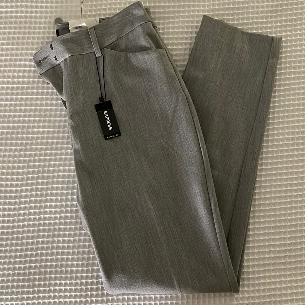 Mid rise Straight leg slacks
